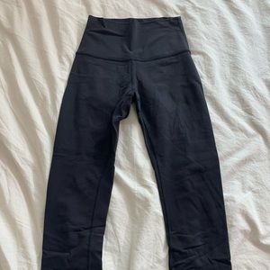 Lululemon Cropped Wunder Unders